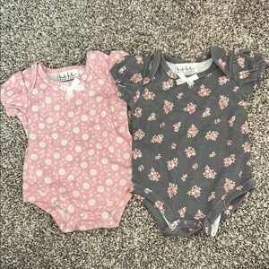 Nicole Miller New York onesie bundle